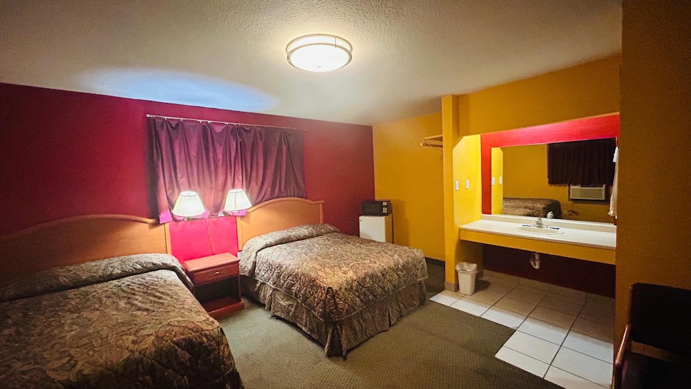 Relax Inn By OYO Sulphur Hwy 90 - photo 12