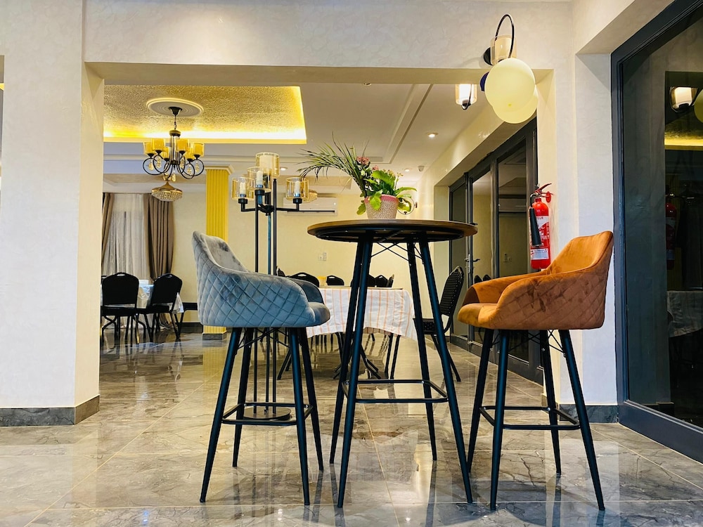 Résidence Hôtelière Kawerou — 4-Star Luxury Hotel in Ouagadougou, Burkina Faso