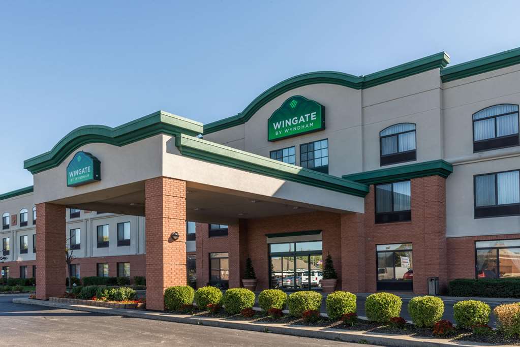 Wingate by Wyndham Indianapolis Airport Rockville Rd. — hotel in Indianapolis