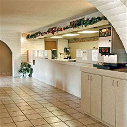 Howard Johnson - photo 10