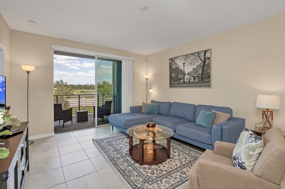 Voted #1 Resort Storey Lake Water Park 2 Bedroom Townhouse by Redawning - photo 27