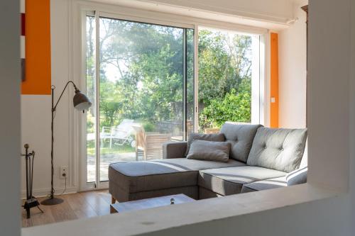 Villa l'Accalmie 10 pers Entre lac et mer — 4-Star Luxury Hotel in Seignosse, France