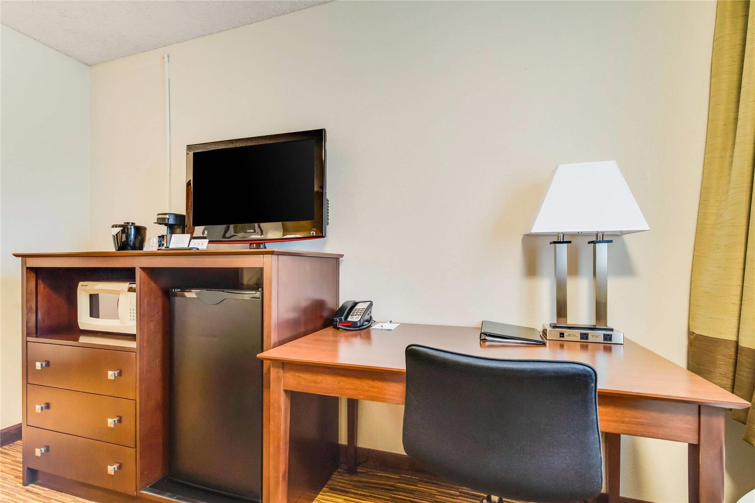 Quality Inn & Suites Lacey Olympia - photo 12