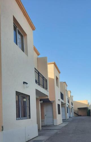 Cuarto Creciente - carbon neutral hotel in San Martin