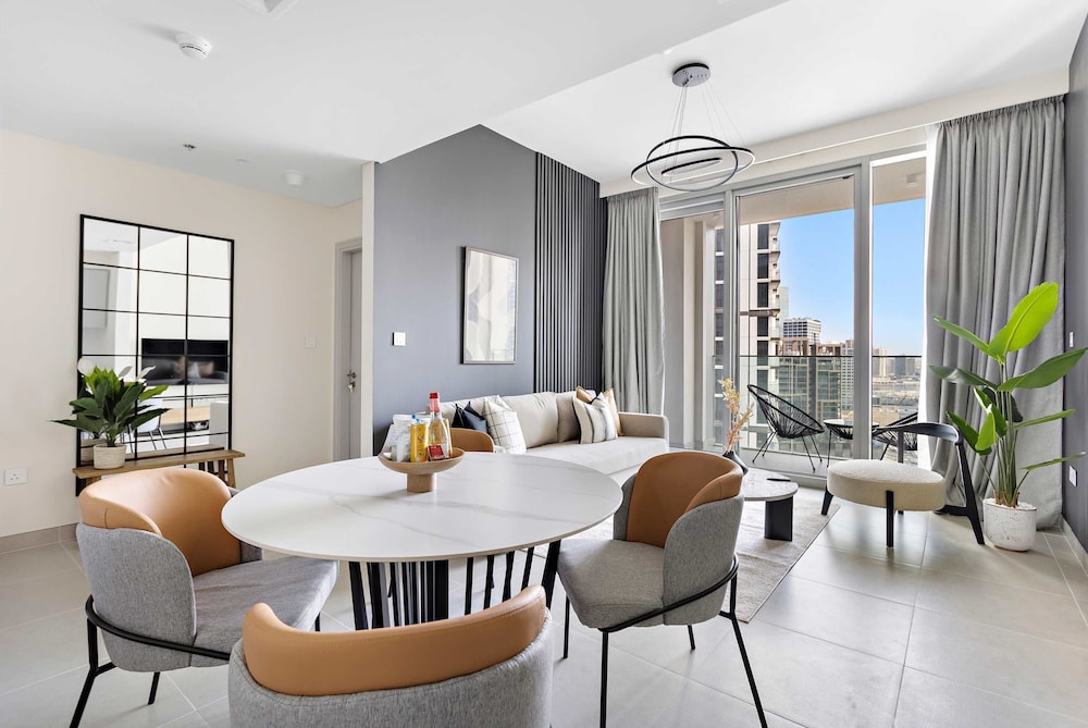 Silkhaus Chic 1 BDR In a New Tower In Downtown — 4-Star Luxury Hotel in Dubai, United Arab Emirates