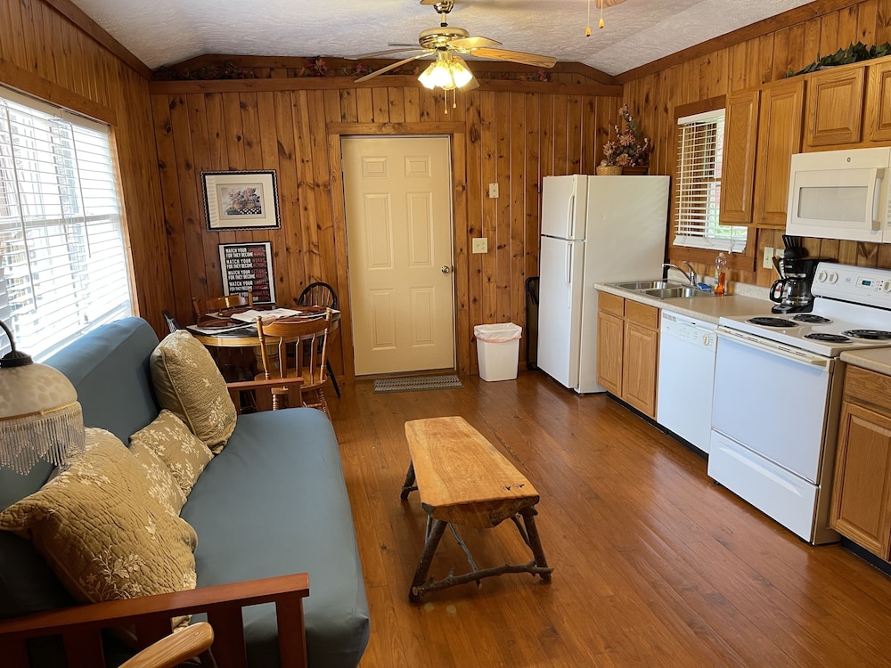 Mountain Aire Cottages & Inn - photo 117