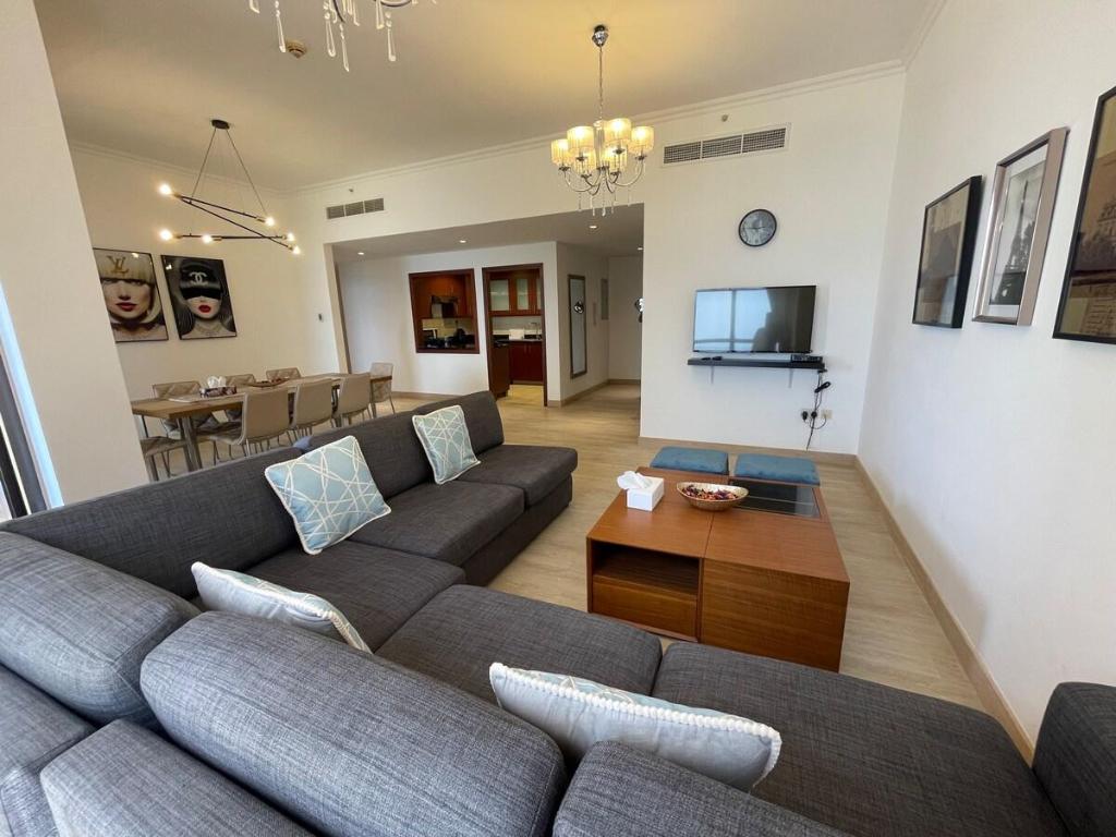 Luxury Apartment Jumeirah Sea View — 4-Star Luxury Hotel in Dubai, United Arab Emirates