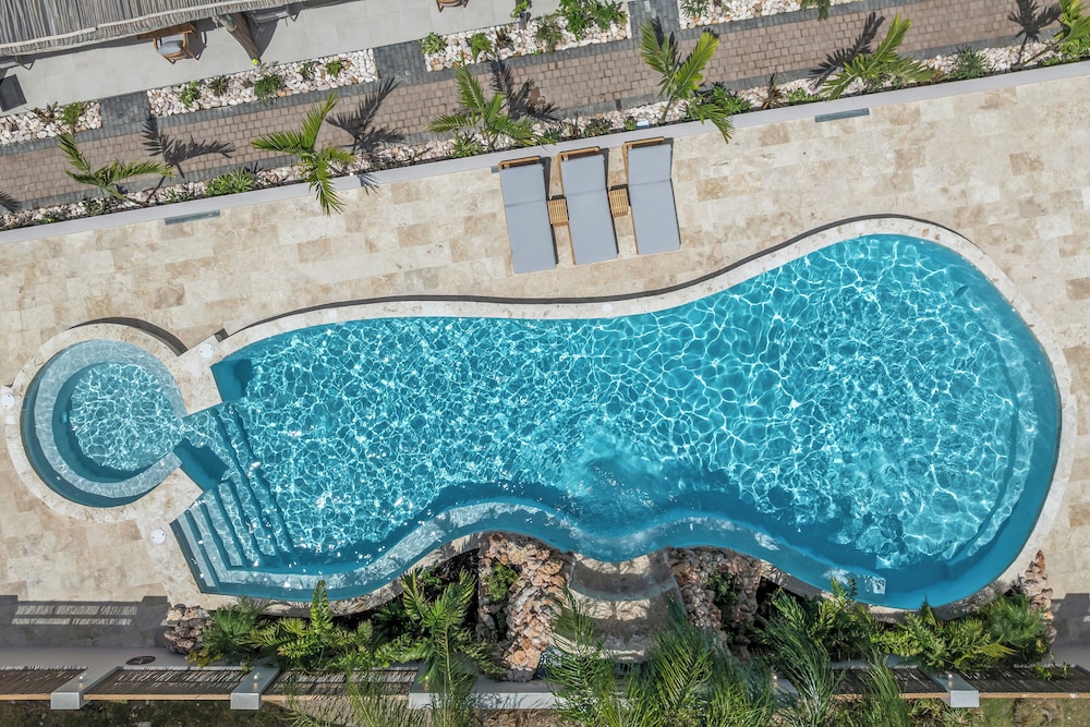 Nôa Curacao — 4-Star Luxury Hotel in Willemstad, CURAÇAO