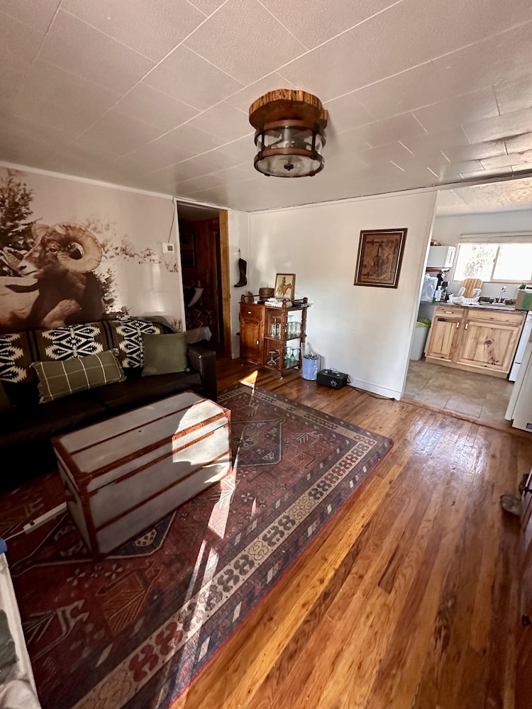 Chinook Winds Motel - photo 100