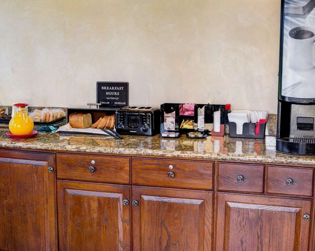 Rodeway Inn near Venice Beach - photo 29