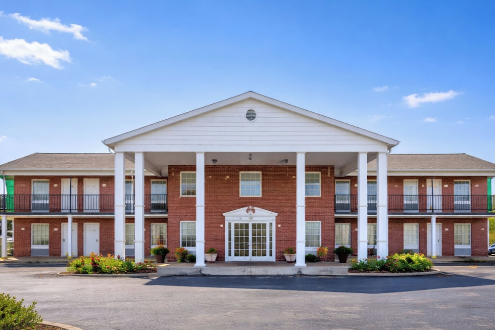 Capital O First Heritage Inn Rantoul IL I 57 — hotel in Rantoul