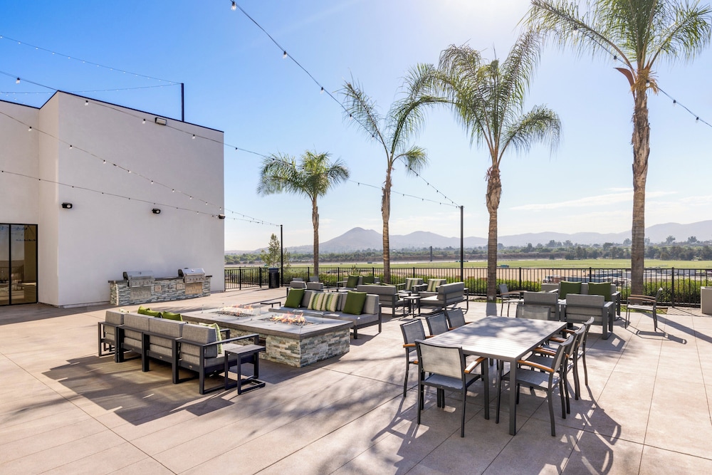 Staybridge Suites Eastvale Norco by IHG - photo 30