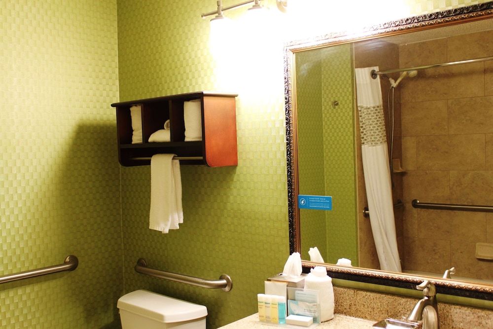 Hampton Inn Perry Ga - photo 22