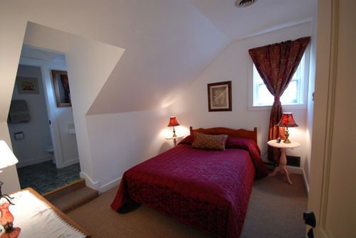Colonel Williams Inn - photo 13