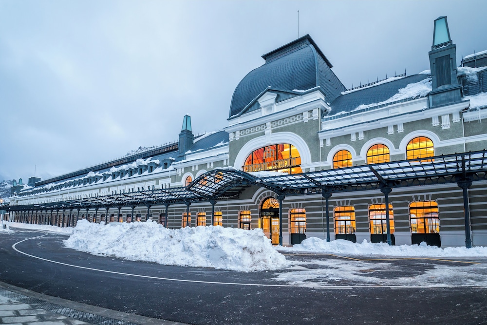Canfranc Estacion Royal Hideaway Hotel - carbon neutral hotel in Canfranc