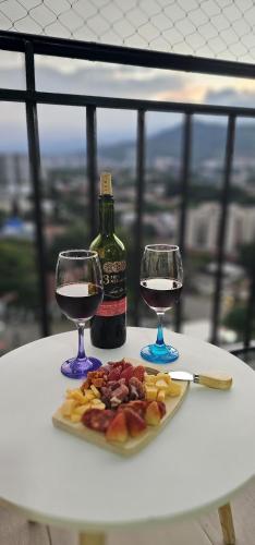 Hermoso y moderno apartaestudio en el norte de la ciudad la Flora 602 — 4-Star Luxury Hotel in Cali, Colombia