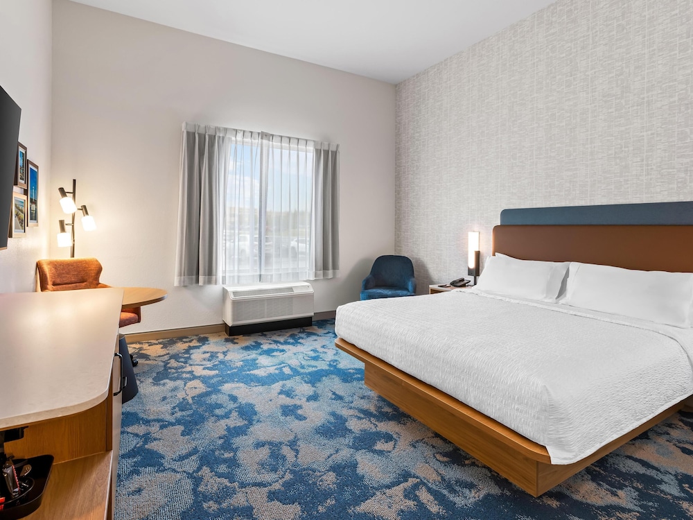 Hampton Inn by Hilton St Ignace Lakefront Mackinac - photo 12
