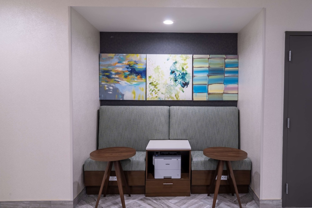 Hampton Inn Hardeeville - photo 29