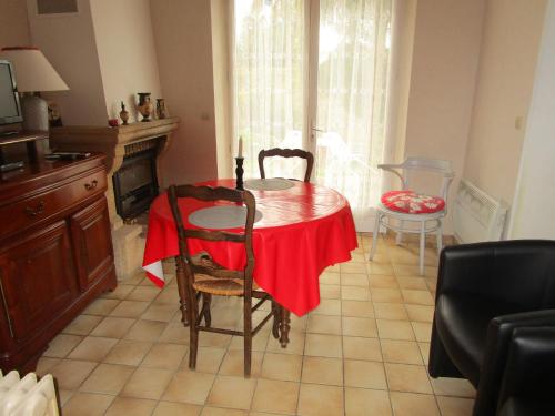 La Maisonnette Du Peu Morier - carbon neutral hotel in Vouvray
