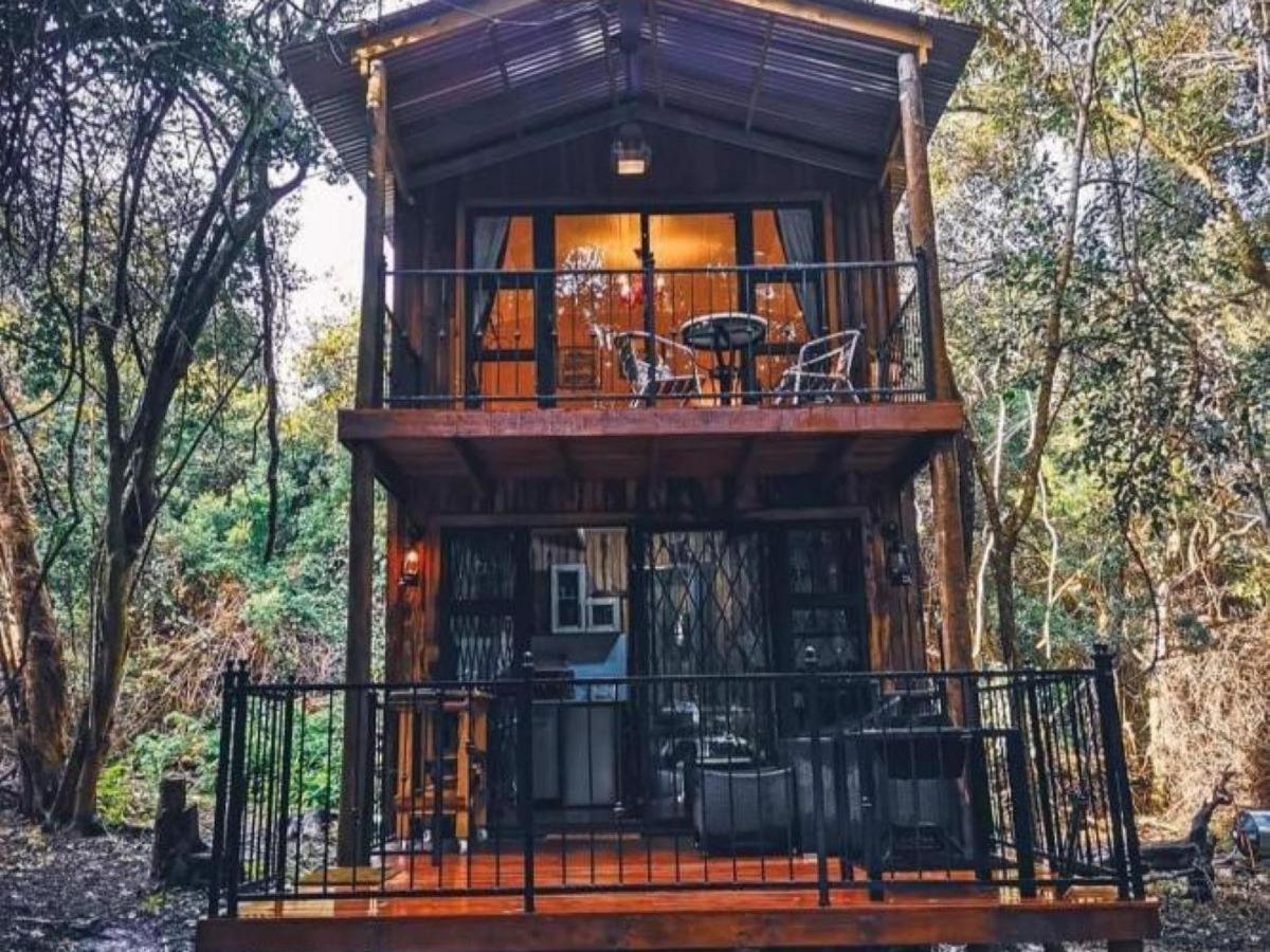 Shabby Fufu Lifestyle Farm in Plettenberg Bay, South Africa