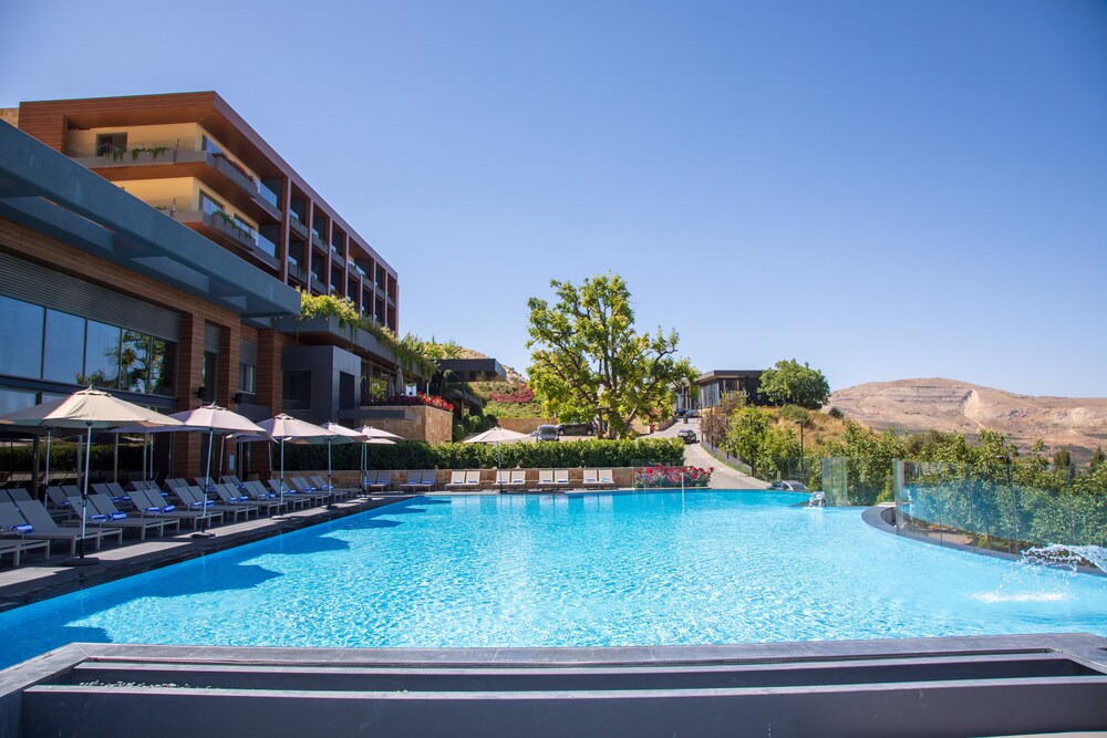 Mist Hotel & Spa — 5-Star Luxury Hotel in Beirut, Lebanon