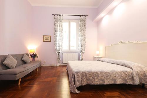 Arcudi Romance Home — 4-Star Luxury Hotel in Rome, Italy