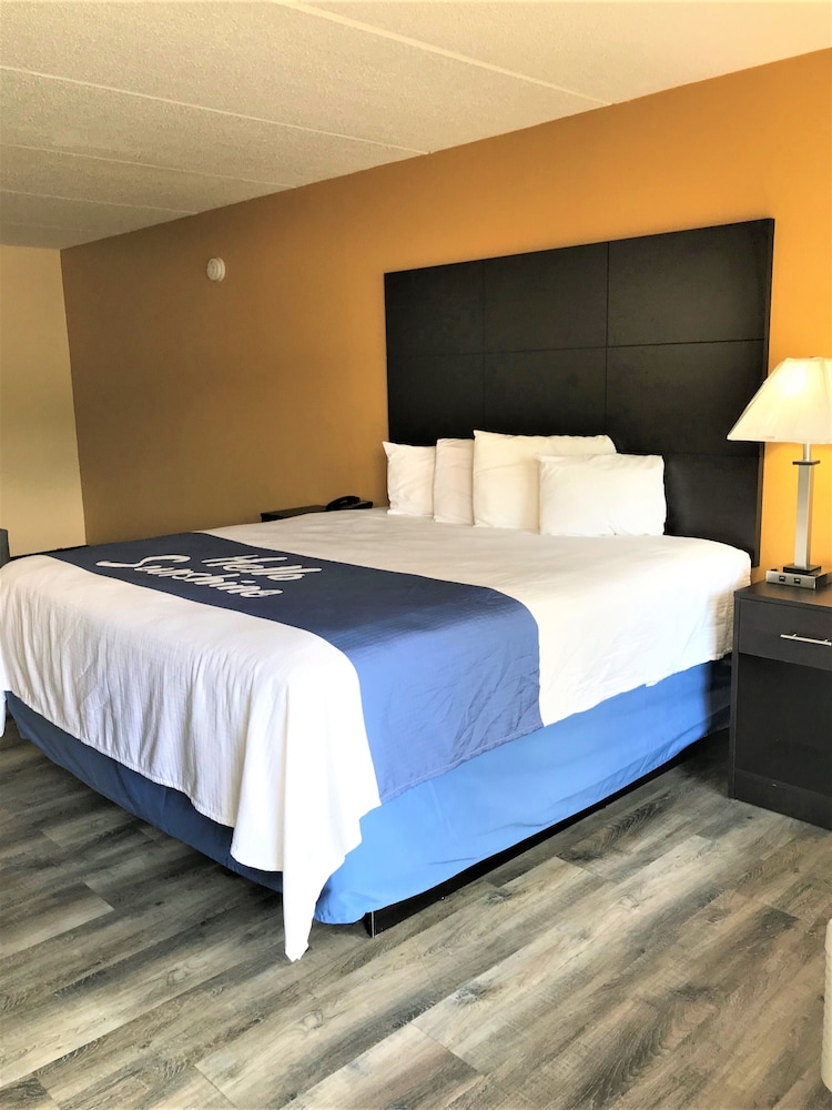 Days Inn by Wyndham Ridgeland South Carolina - photo 5
