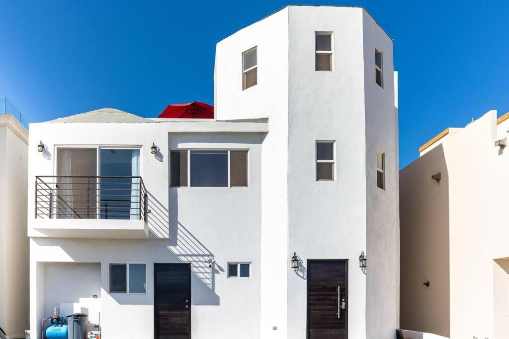 Emerald Home Seaside Serenity & Resort Amenities in Rosarito, Mexico