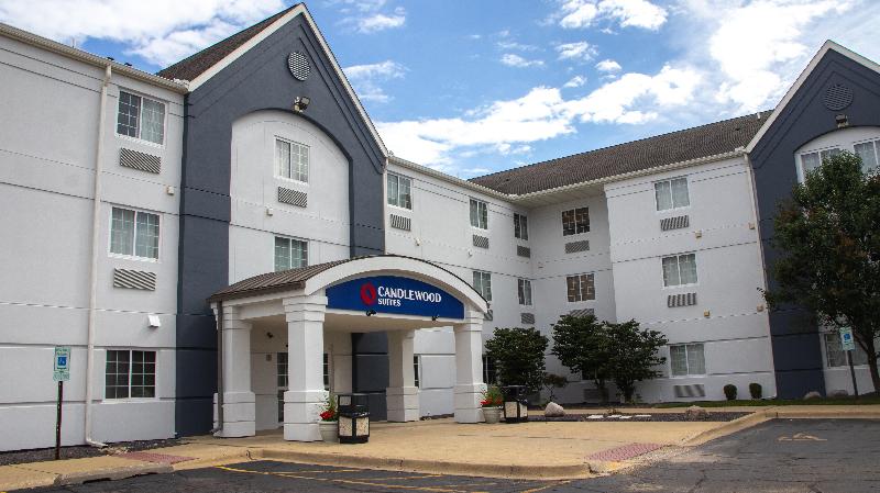 Candlewood Suites Grand Prairie by IHG - photo 29