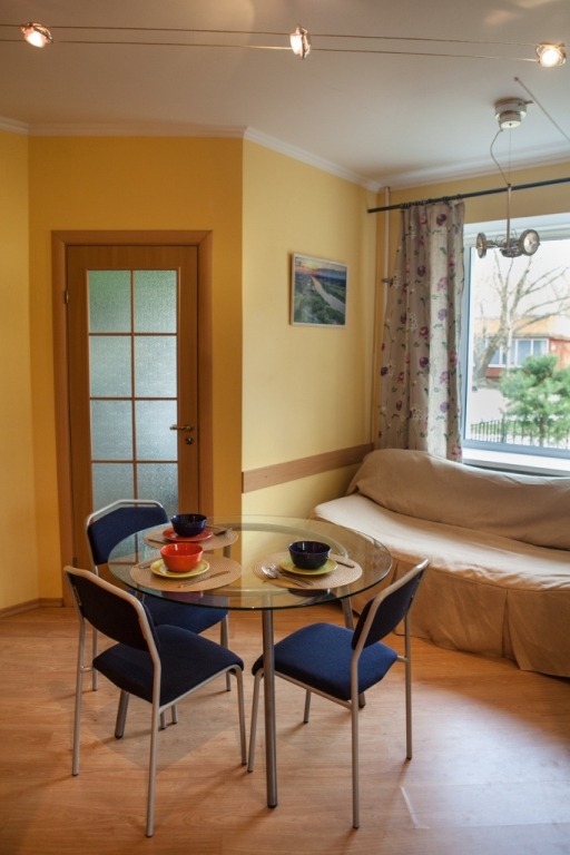 Dlya svoikh Flat - carbon neutral hotel in Pushchino