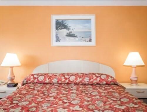 Knights Inn Hardeeville - photo 15
