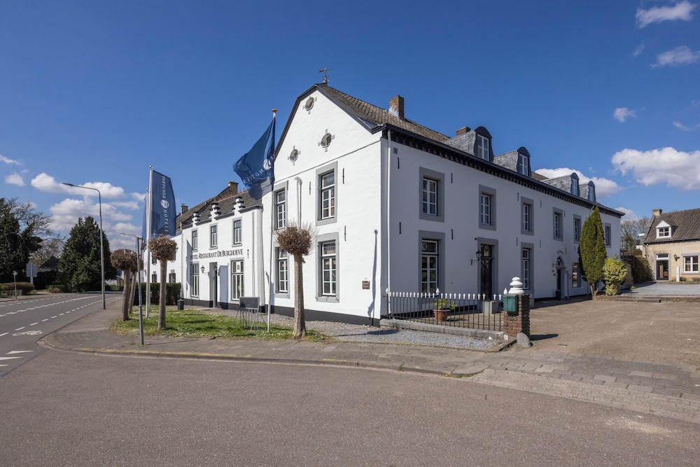 Fletcher Hotel Restaurant De Burghoeve in Valkenburg, Netherlands