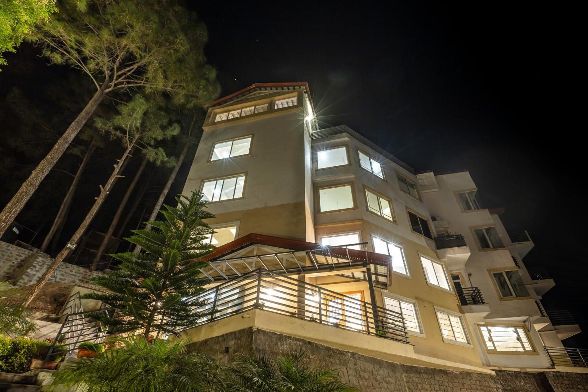 Pine Maderas by Embrace in Kasauli, India