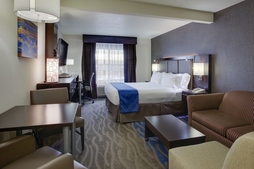 Holiday Inn Express Hotel & Suites Meadowlands Area by IHG - photo 7