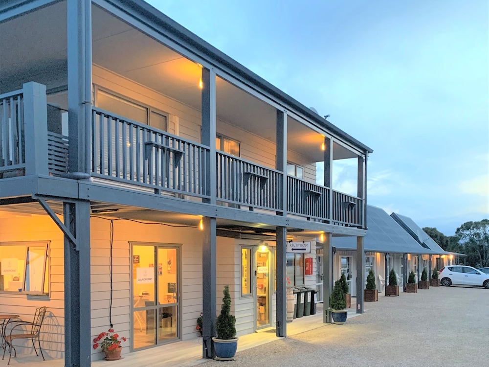 Collingwood Park Motel in Takaka, New Zealand