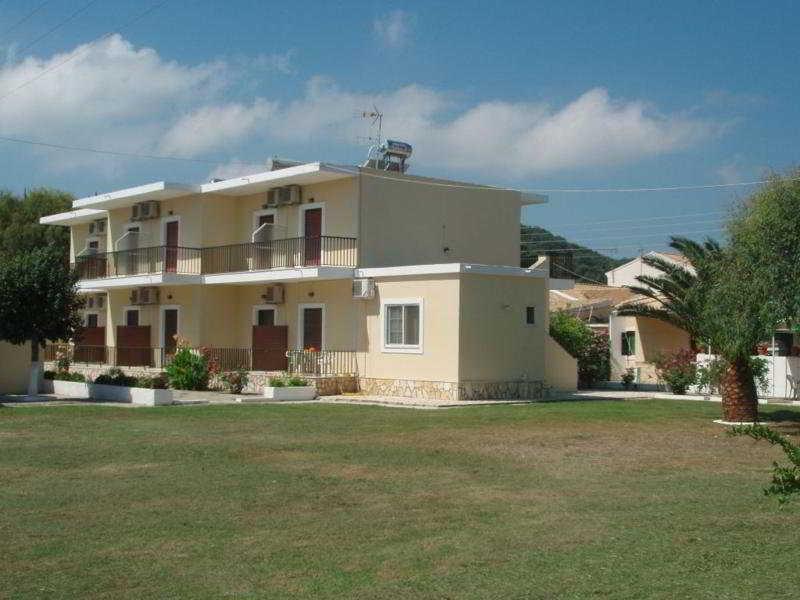 George Studios - carbon neutral hotel in Corfu
