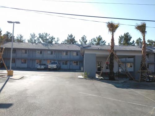 Exchange Club Motel - photo 21