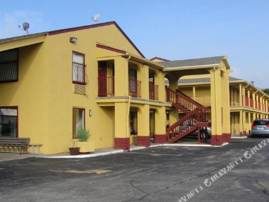 Sugar Creek Inn - featured photo