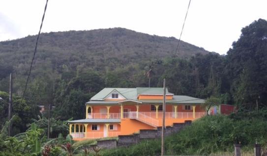 O Fil de L'eau — hotel in Pointe-Noire