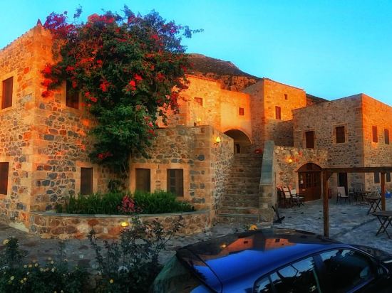 Lithochtisto in Gefyra, Greece