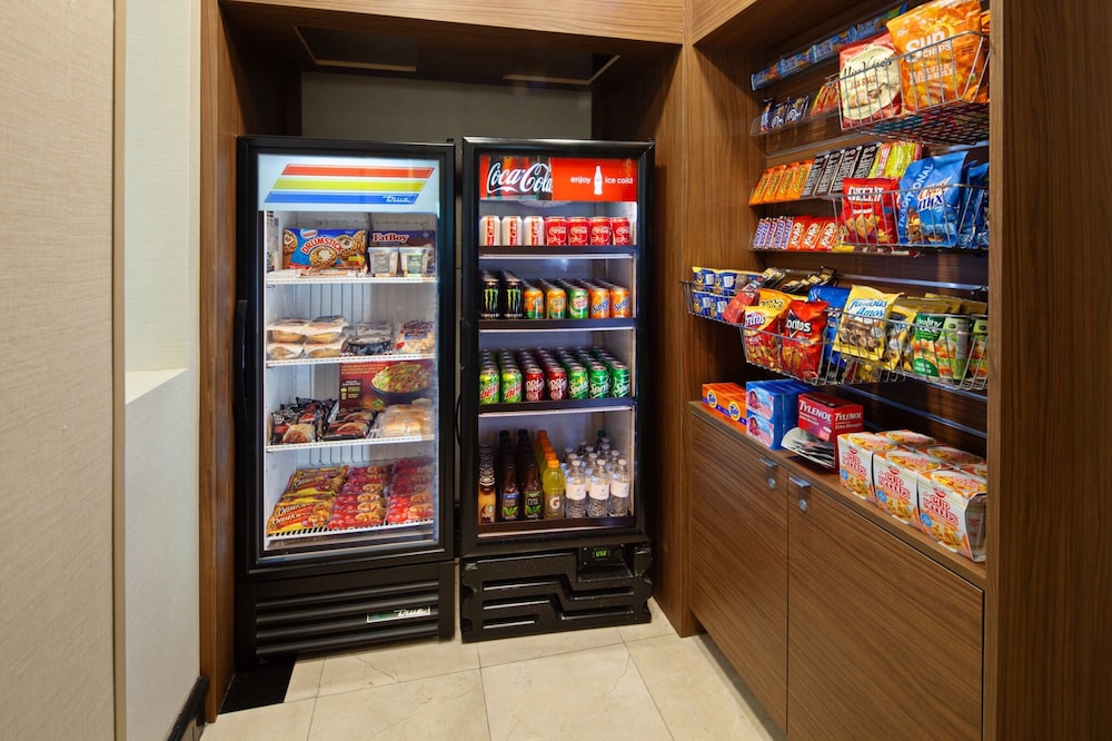 Holiday Inn Palmdale Lancaster by IHG - photo 18