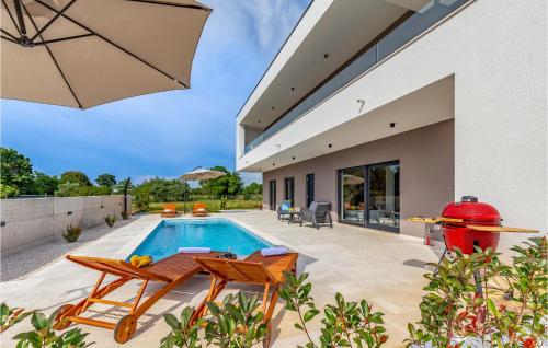 Stunning Home In Fazana With Wifi — 5-Star Luxury Hotel in Valbandon, Croatia