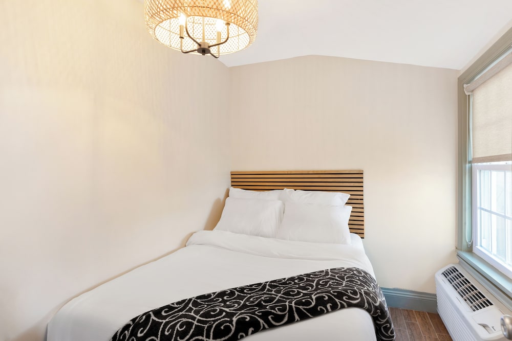 The Palms Hotel Fire Island - photo 27