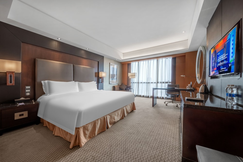 Glenview ITC Plaza Chongqing - carbon neutral hotel in Chongqing