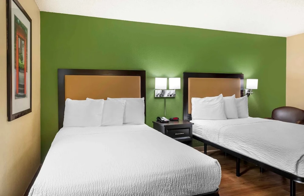 Relax Suites Extended Stay La Mirada - photo 8