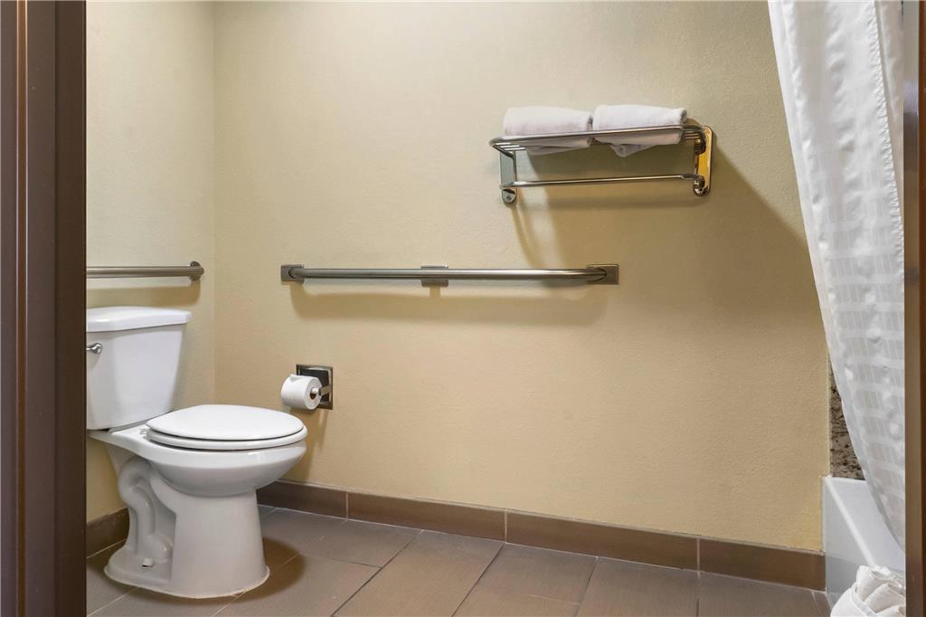Comfort Inn Albuquerque Airport - photo 22