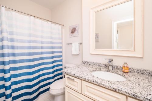 Intracoastal Views by Oak Island Accommodations - photo 39