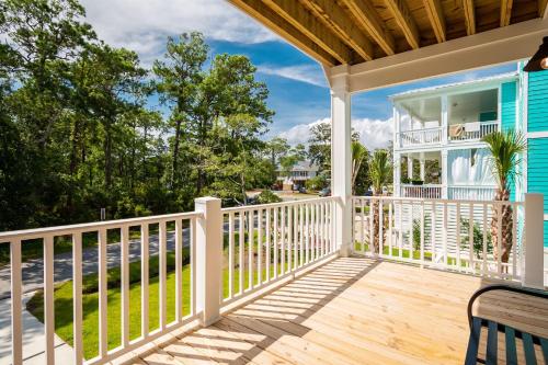 Paradise Pointe by Oak Island Accommodations - photo 24