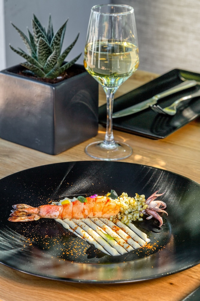 מזון ומשקאות