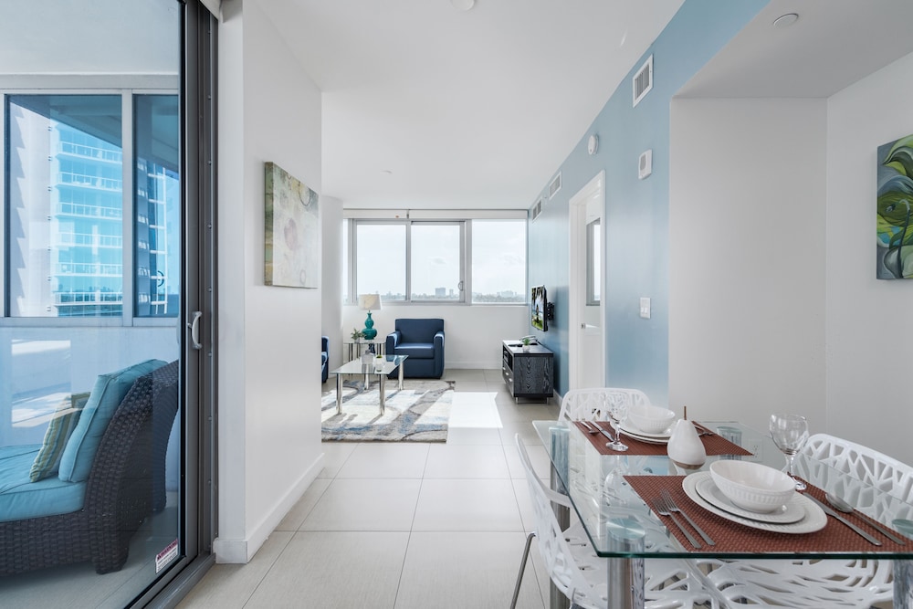Global Luxury Suites at Monte Carlo - photo 45